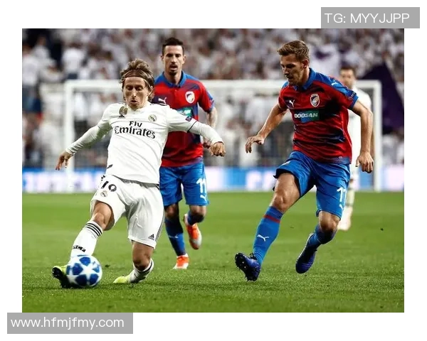 斯拉维亚与切尔西2019年欧联杯对决回顾与精彩瞬间分析