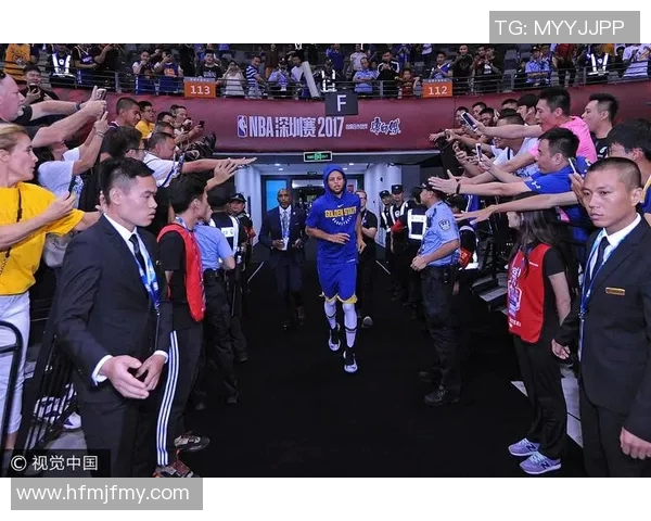 海法与亚特兰大激战正酣足球盛宴引发球迷热情高涨