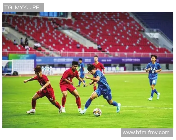 重庆羽毛球队意识争议引发热议球员表现与团队精神的深度探讨 重庆羽毛球队意识争议引发热议球员表现与团队精神的深度探讨