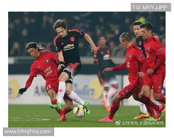 阿斯塔纳与米迪兰特的精彩对决揭示足球战术与团队合作的魅力 阿斯塔纳与米迪兰特的精彩对决揭示足球战术与团队合作的魅力