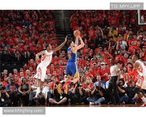 2015年勇士与火箭精彩对决全场回放重温经典瞬间与激烈时刻 2015年勇士与火箭精彩对决全场回放重温经典瞬间与激烈时刻