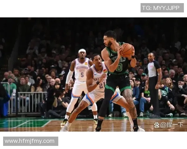 勇士与雷霆精彩对决高清壁纸分享尽享NBA赛场激情与魅力